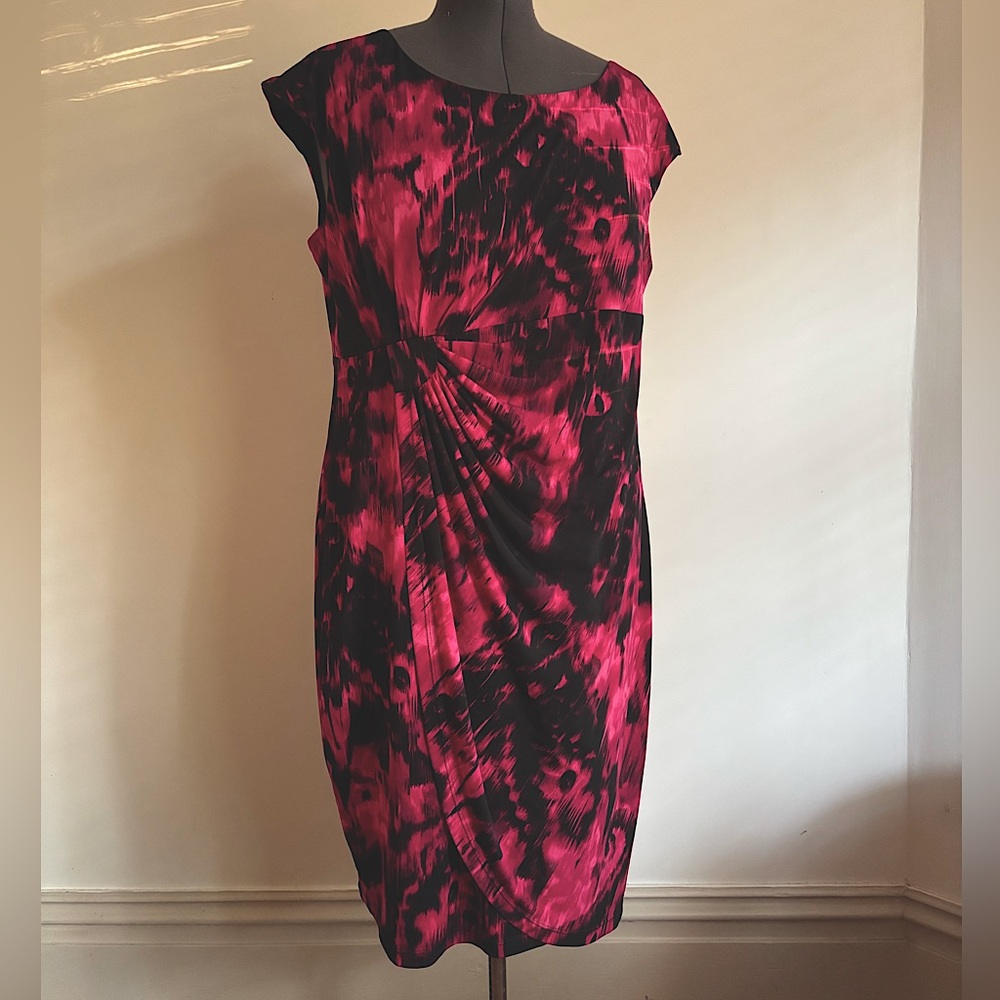 Laura plus jersey Pink and Black asymmetrical cocktail dress size 18